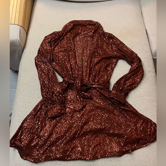 sequined rusty red cowl neck from asos worn only once. Perfect for holidays - Picture 1 of 3
